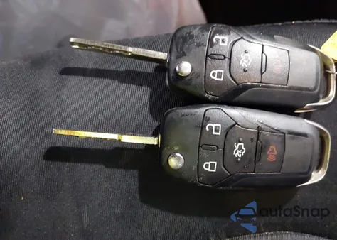 2015 Ford Fusion Hybrid Se z USA, uszkodzony, nr VIN 3FA6P0LU3FR257883